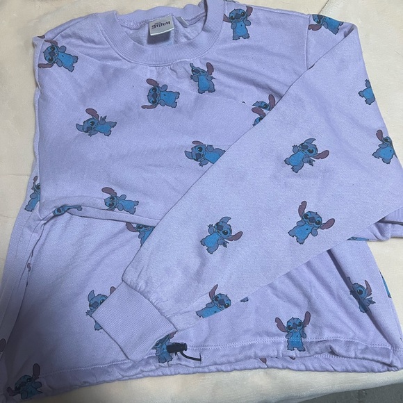 Disney Sweaters - Euc stitch long sleeve